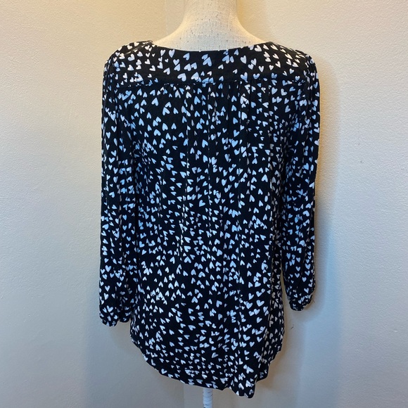 Cable & Gauge Black/White Heart Shirt - Picture 6 of 8